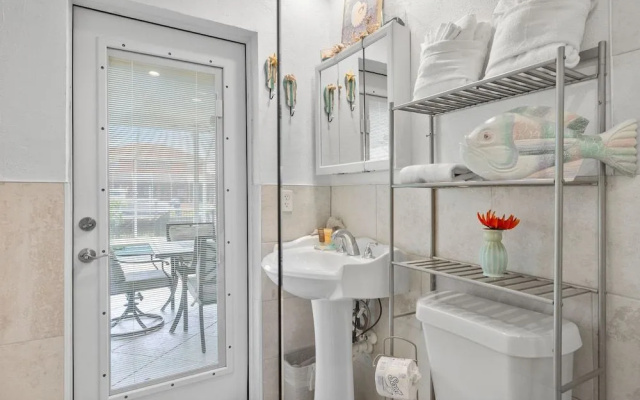 Little Slice by Distinctive Beach Rentals