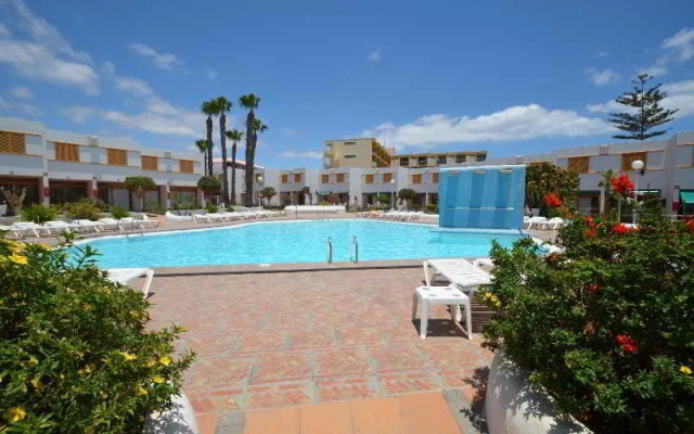 Las Brisas