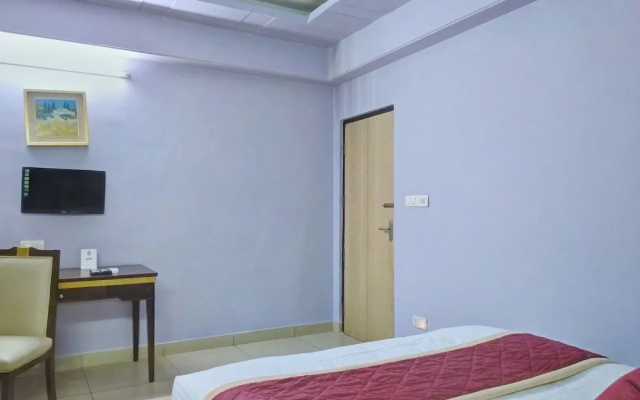 OYO 10479 Sree Sai Comfort
