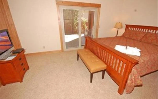 2806 Springwood Drive 4 Bedroom Home by RedAwning
