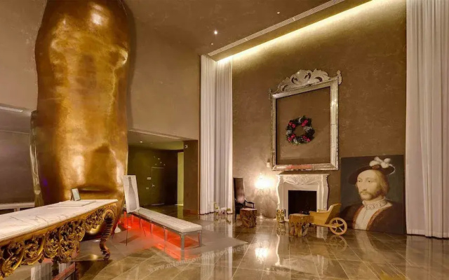 Icon Brickell Luxury Residences & W Hotel
