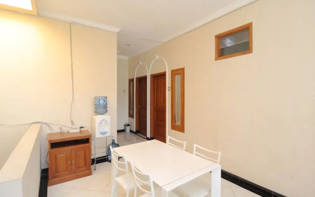 Airy Syariah Manahan Bangau Enam 8 Solo