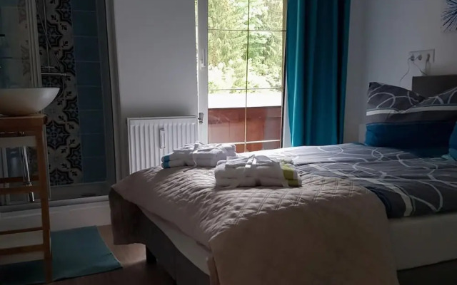 Apartment in Dorfzentrum Near Lake