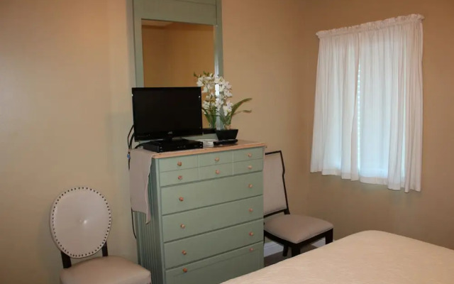 Lighthouse 1418 - 3 Br condo