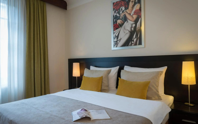 Отель Mercure Belgrade Excelsior