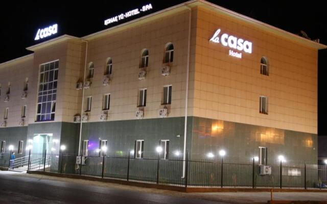 Гостиница La Casa Hotel Казахстан, Атырау - отзывы, цены и фото номеров - забронировать гостиницу La Casa Hotel онлайн вид на фасад