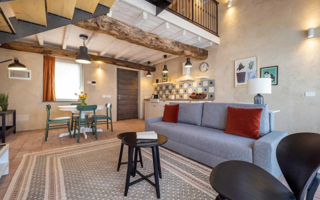 Green Lodge - Apartment 8 - 1 BR 1 Bath