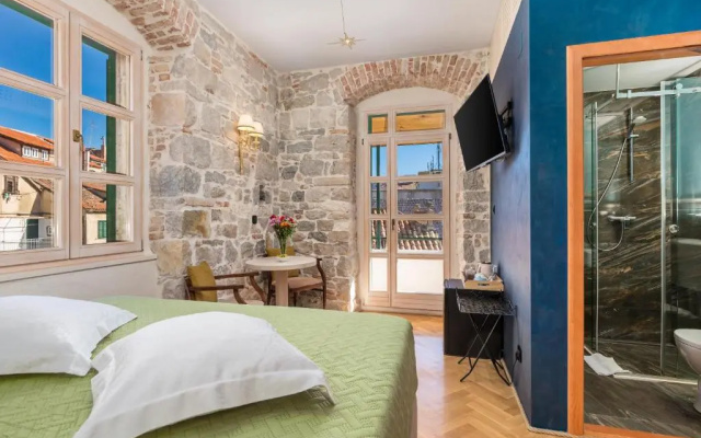 Captains guesthouse