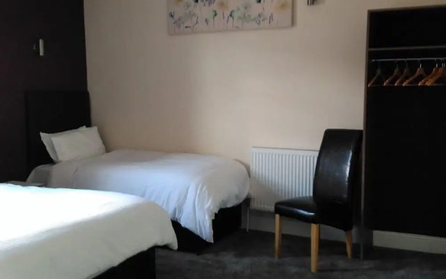 Premier Lodge