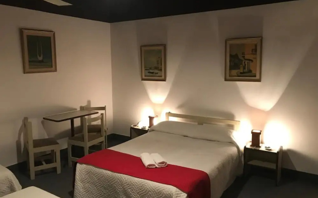 Hotel Antares
