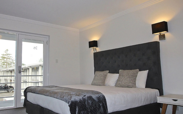 Quays Hotel