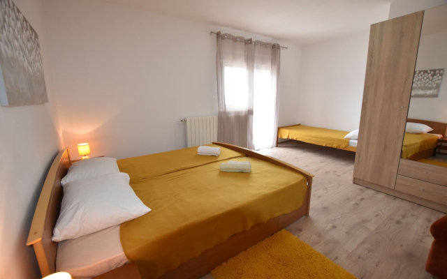 Apartments Calida B