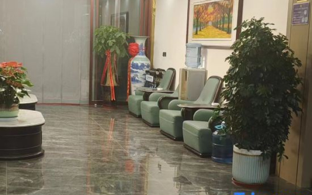 Xinhang Business Hotel (Lanzhou New District Zhongchuan International Airport)