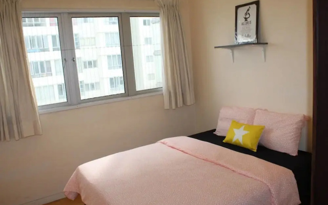 Tamarind Condo by SYNC