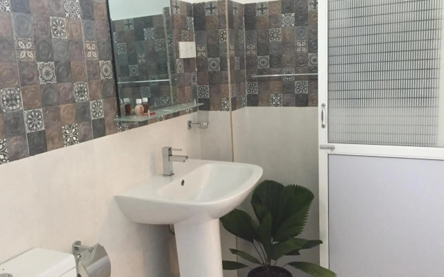 Apna Homestay Apartments