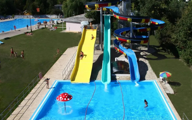 Chatova osada Family Resort