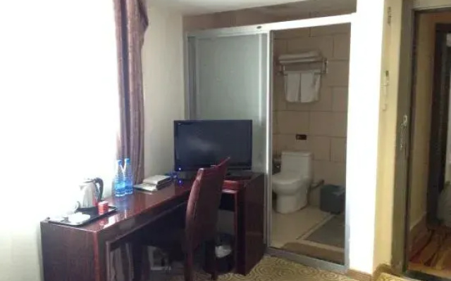 Chibi Telecom Times Hotel