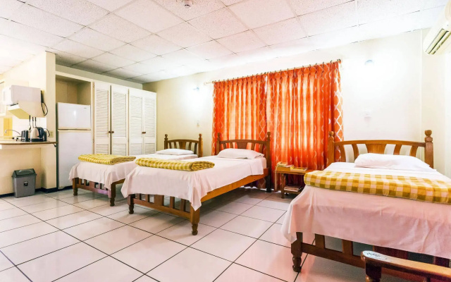 Sundeck Suites