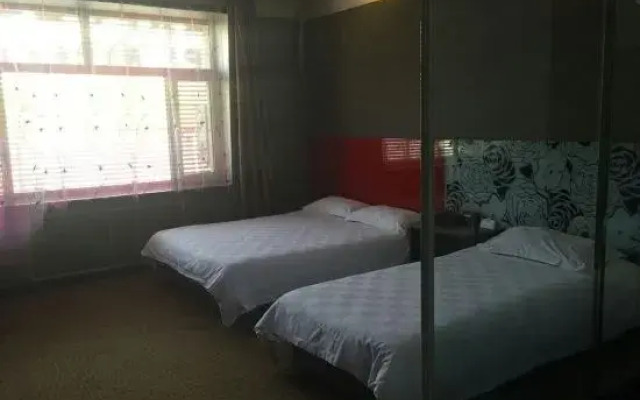 Tieli Wanteng Hotel