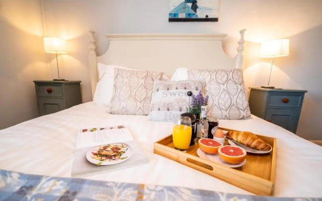 Seaside Snug – 2 bedroom home