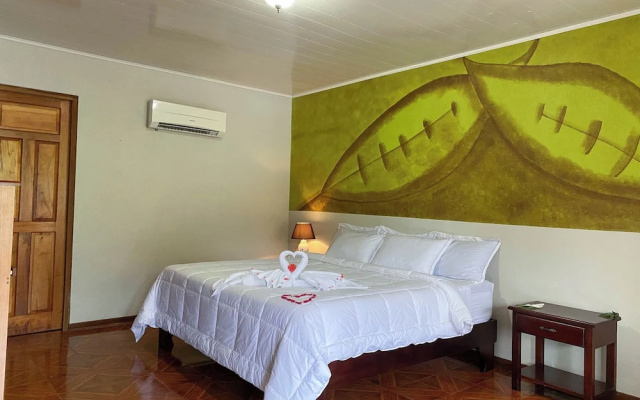 Sueno Dorado Hot Springs Hotel