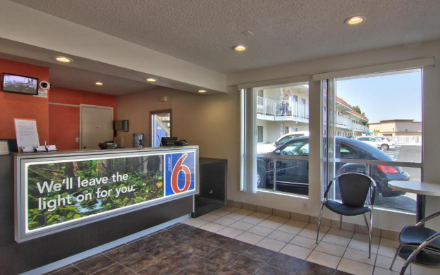 Motel 6 West Sacramento, CA