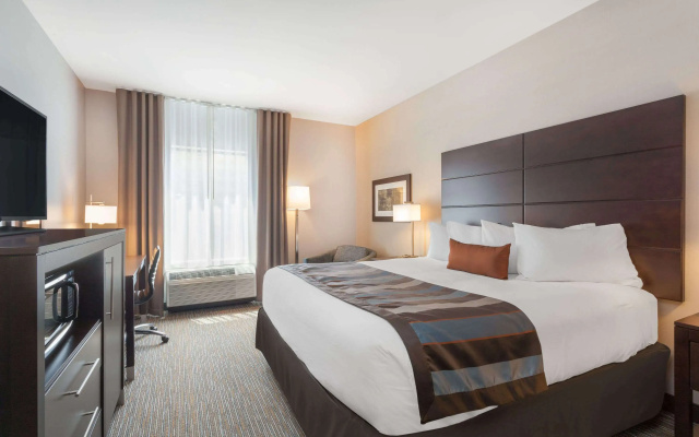 Wingate by Wyndham Altoona Downtown/Medical Center