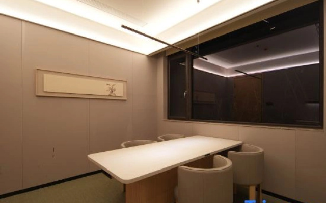 JI Hotel (Ningbo Railway Station Longhu Ningbo Haishu Tianjie)