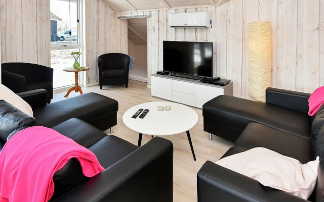 5 Star Holiday Home in Ansager