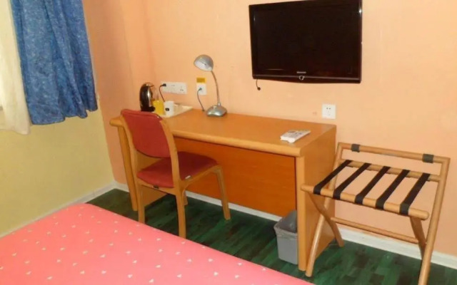 Rujia Express Hotel