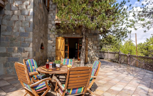 Troodos Mature Pine Chalet