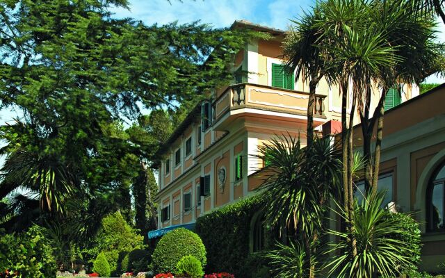 Grand Hotel Villa Fiorio вид на фасад