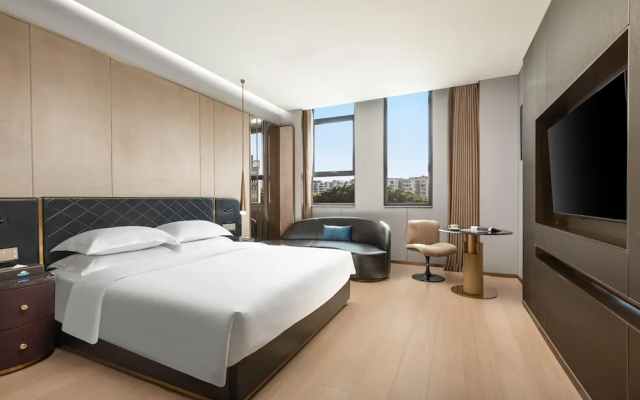 Days Hotel By Wyndham Shantou Longhu