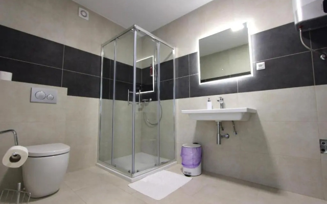4K Centre Apartment