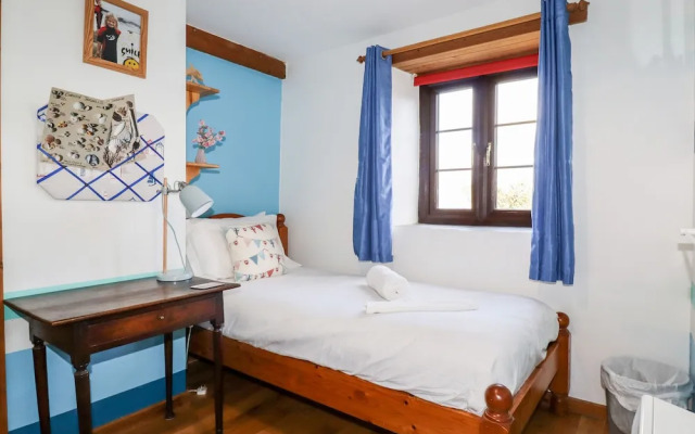 4 Mowhay Cottages