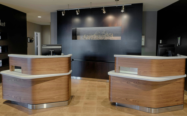 Courtyard Albany Clifton Park