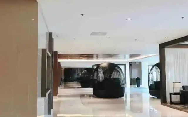 Sithonia Suite, Shore Residences Tower C near MOA