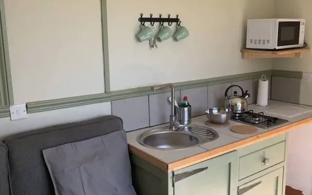 Hillcrest Hut