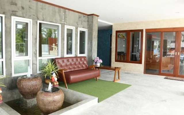 Kesorn Boutique Residence At 8 Riew