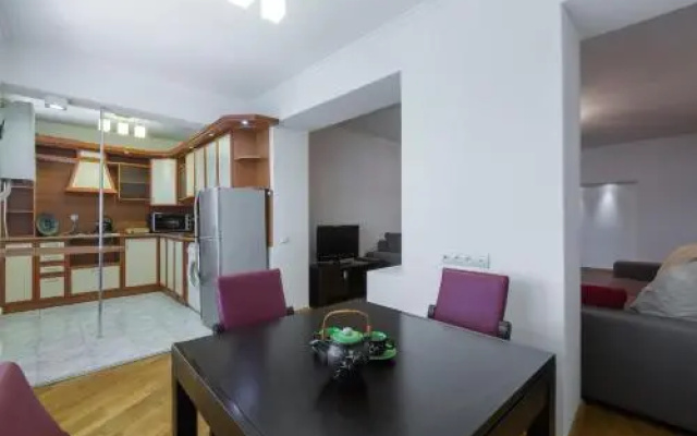 Umba Apartment N2
