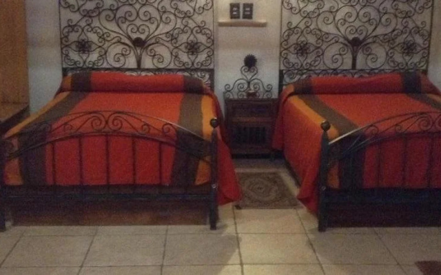 Hotel Los Escudos