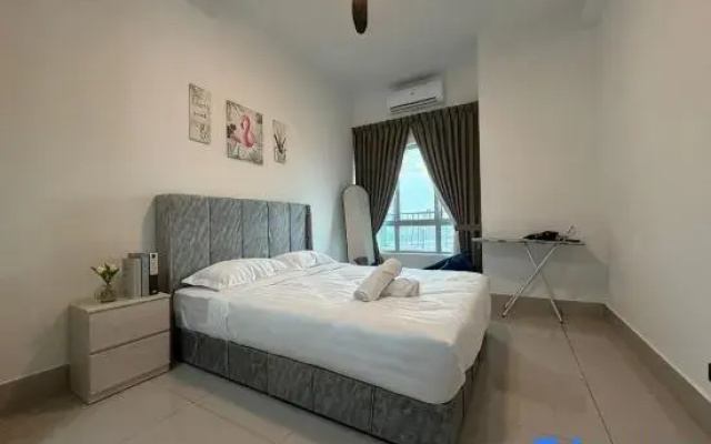 Kuala Lumpur Razak City Residence near TRX | Pool & Gym