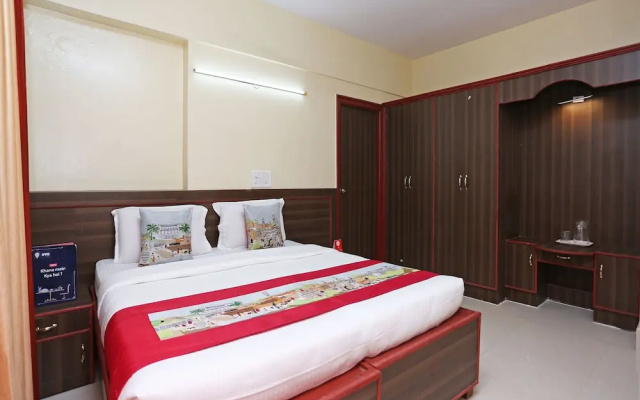OYO 9904 Vyshakh Hotel