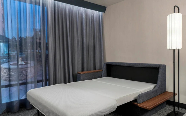 Courtyard by Marriott Charlotte Waverly