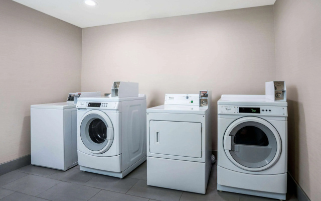 La Quinta Inn & Suites by Wyndham Houston Cypress
