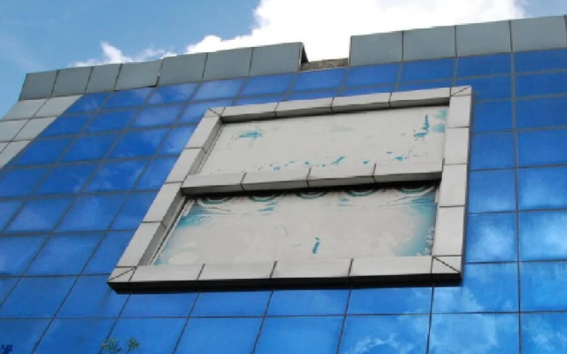 Hotel Viren International