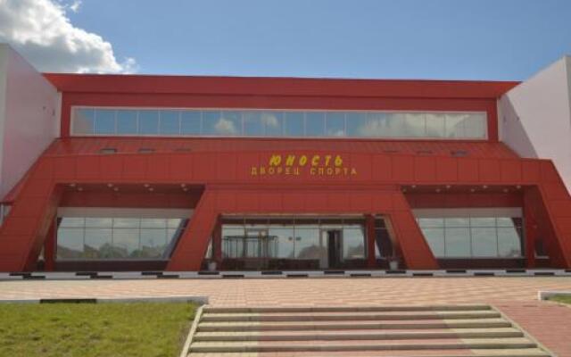 Гостиница Люкс в Алексеевке отзывы, цены и фото номеров - забронировать гостиницу Люкс онлайн Алексеевка вид на фасад