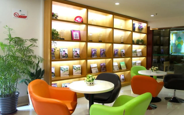 GreenTree Inn Shanghai Zhongshan Hutai Business Hotel