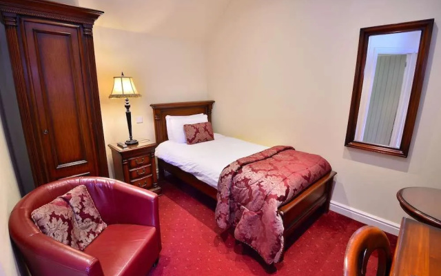 Best Western Roundabout Hotel