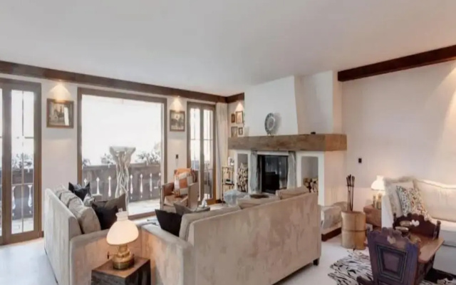 7-bedroom Chalet With Private Pool